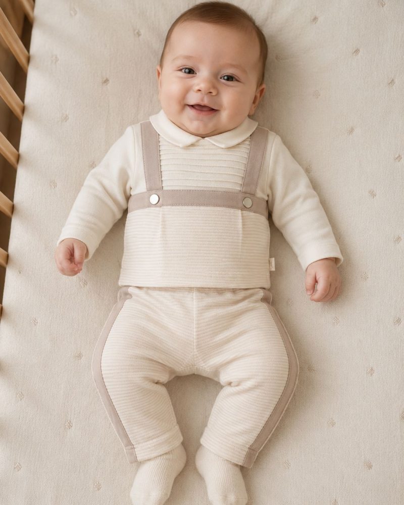 Pleated top and pants set